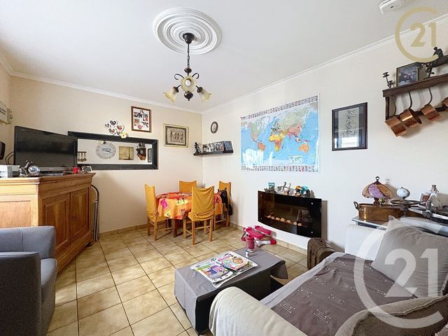 maison à vendre - 4 pièces - 45.9 m2 - ST MAMMES - 77 - ILE-DE-FRANCE - Century 21 Agence Notre-Dame