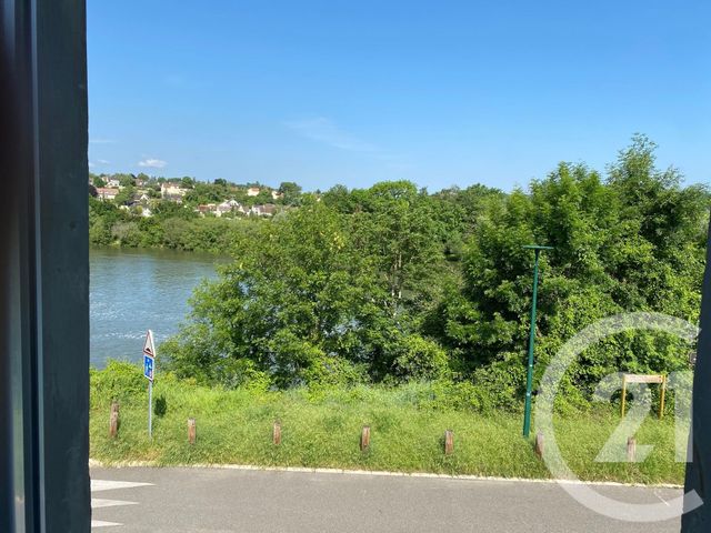 Appartement F3 à louer - 3 pièces - 61.22 m2 - CHAMPAGNE SUR SEINE - 77 - ILE-DE-FRANCE - Century 21 Agence Notre-Dame