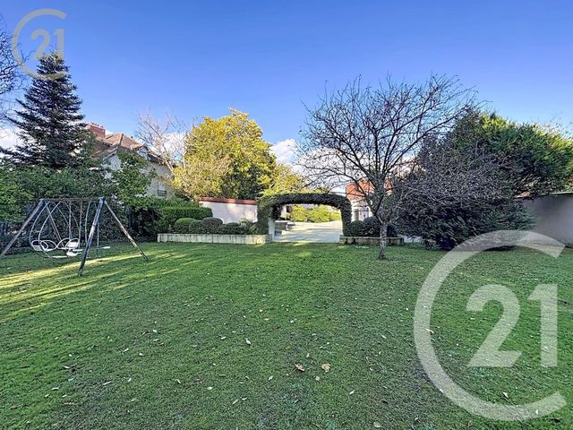 maison à vendre - 6 pièces - 211.25 m2 - MORET LOING ET ORVANNE - 77 - ILE-DE-FRANCE - Century 21 Agence Notre-Dame