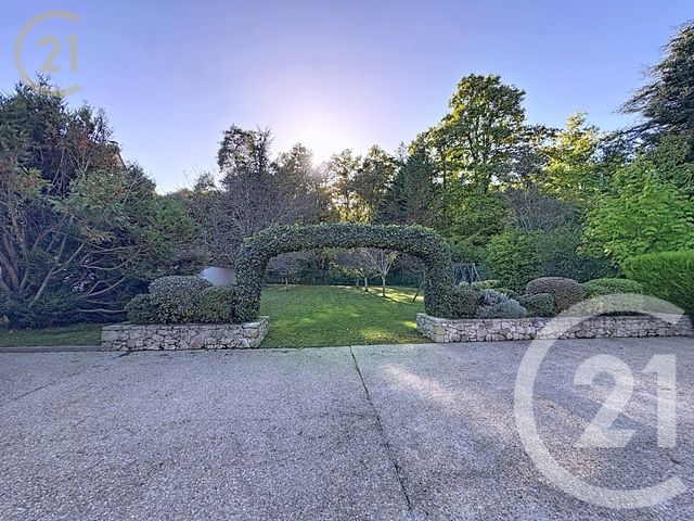 maison à vendre - 6 pièces - 211.25 m2 - MORET LOING ET ORVANNE - 77 - ILE-DE-FRANCE - Century 21 Agence Notre-Dame