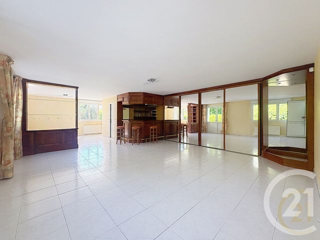 maison à vendre - 6 pièces - 211.25 m2 - MORET LOING ET ORVANNE - 77 - ILE-DE-FRANCE - Century 21 Agence Notre-Dame