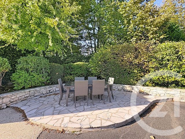 maison à vendre - 6 pièces - 211.25 m2 - MORET LOING ET ORVANNE - 77 - ILE-DE-FRANCE - Century 21 Agence Notre-Dame