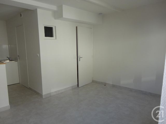 Afficher la photo en grand maison à louer - 3 pièces - 40.15 m2 - CHAMPAGNE SUR SEINE - 77 - ILE-DE-FRANCE - Century 21 Agence Notre-Dame