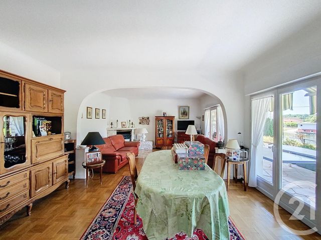 maison à vendre - 4 pièces - 145.13 m2 - ST MAMMES - 77 - ILE-DE-FRANCE - Century 21 Agence Notre-Dame