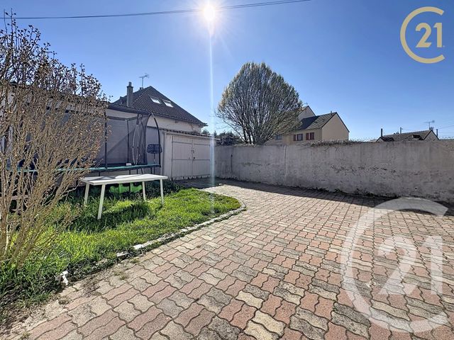 maison à vendre - 6 pièces - 153.4 m2 - MONTEREAU FAULT YONNE - 77 - ILE-DE-FRANCE - Century 21 Agence Notre-Dame