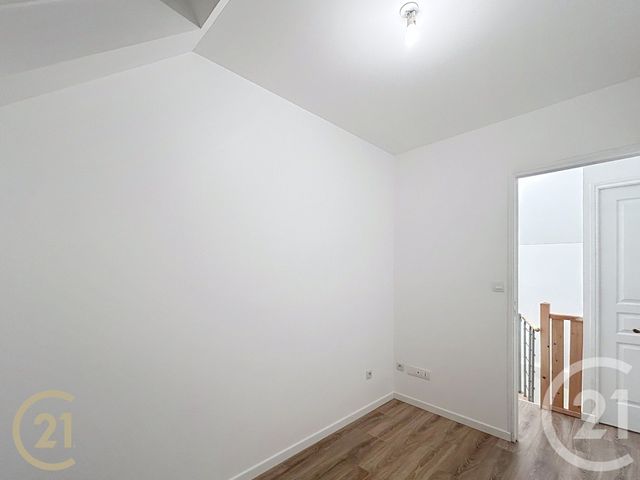 maison à louer - 2 pièces - 38.9 m2 - MORET LOING ET ORVANNE - 77 - ILE-DE-FRANCE - Century 21 Agence Notre-Dame