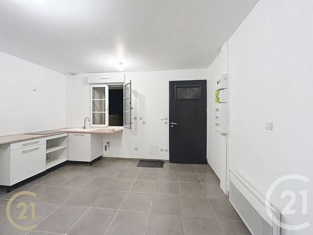 maison à louer - 2 pièces - 38.9 m2 - MORET LOING ET ORVANNE - 77 - ILE-DE-FRANCE - Century 21 Agence Notre-Dame