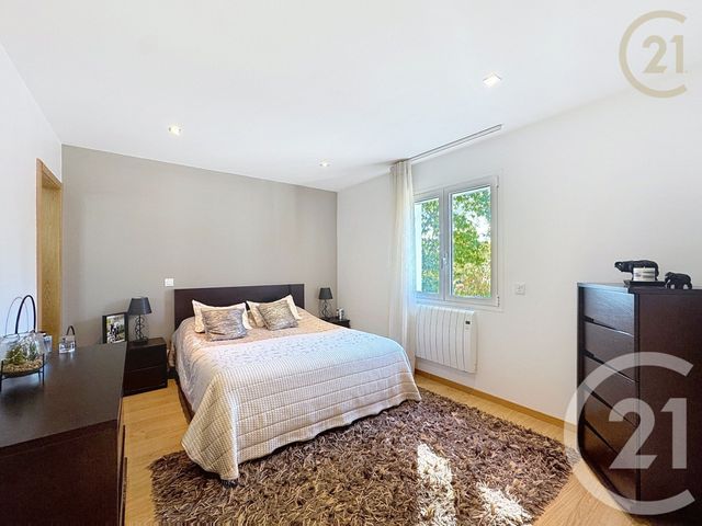 maison à vendre - 7 pièces - 148.4 m2 - ST SAUVEUR SUR ECOLE - 77 - ILE-DE-FRANCE - Century 21 Agence Notre-Dame