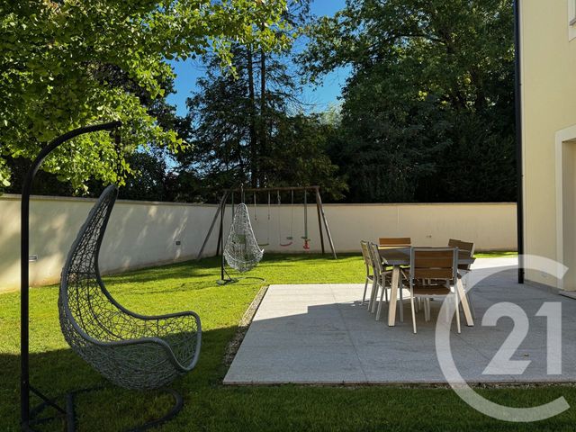 maison à vendre - 7 pièces - 148.4 m2 - ST SAUVEUR SUR ECOLE - 77 - ILE-DE-FRANCE - Century 21 Agence Notre-Dame