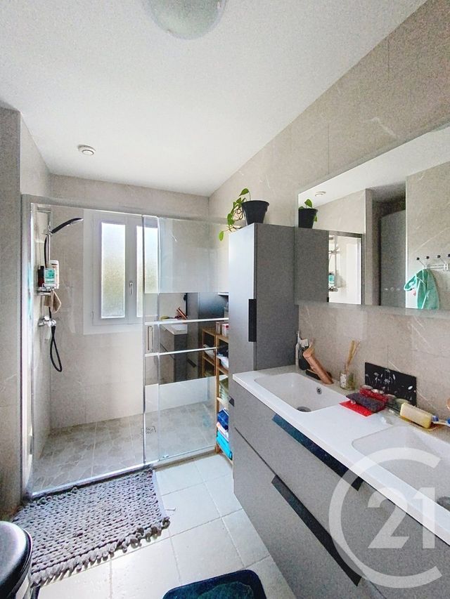 maison à vendre - 4 pièces - 97.0 m2 - ST PIERRE LES NEMOURS - 77 - ILE-DE-FRANCE - Century 21 Agence Notre-Dame