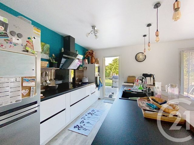 maison à vendre - 4 pièces - 97.0 m2 - ST PIERRE LES NEMOURS - 77 - ILE-DE-FRANCE - Century 21 Agence Notre-Dame