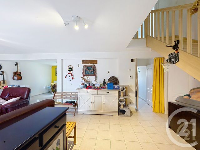 maison à vendre - 7 pièces - 155.0 m2 - MORET LOING ET ORVANNE - 77 - ILE-DE-FRANCE - Century 21 Agence Notre-Dame