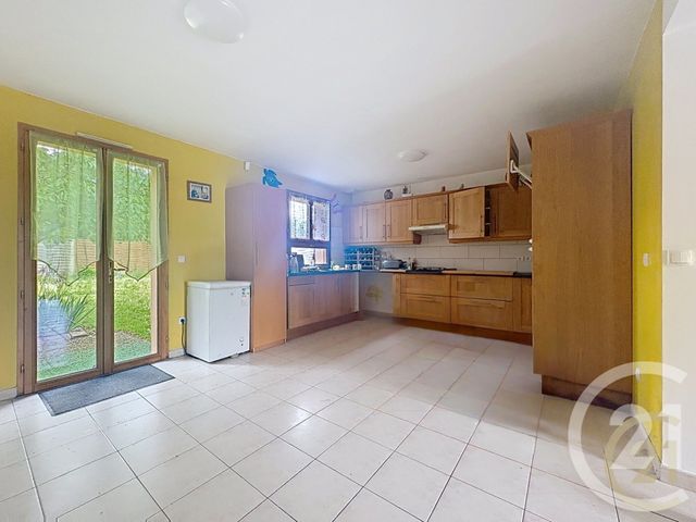 maison à vendre - 7 pièces - 155.0 m2 - MORET LOING ET ORVANNE - 77 - ILE-DE-FRANCE - Century 21 Agence Notre-Dame