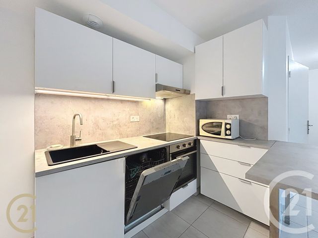 Appartement F3 à louer - 3 pièces - 60.83 m2 - FONTAINEBLEAU - 77 - ILE-DE-FRANCE - Century 21 Agence Notre-Dame