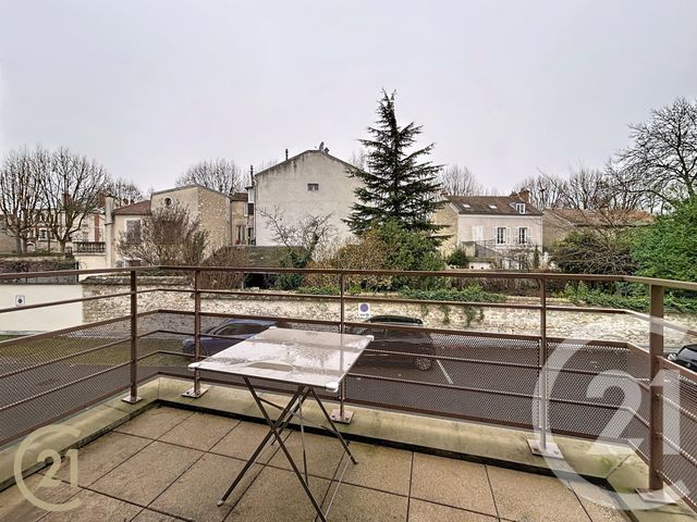 Appartement F3 à louer - 3 pièces - 60.83 m2 - FONTAINEBLEAU - 77 - ILE-DE-FRANCE - Century 21 Agence Notre-Dame