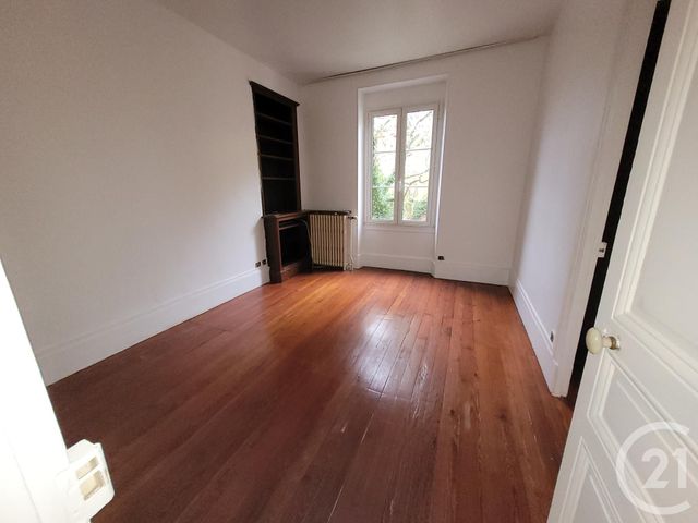 Appartement F4 à louer - 4 pièces - 78.8 m2 - VARENNES SUR SEINE - 77 - ILE-DE-FRANCE - Century 21 Agence Notre-Dame