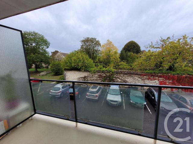 Appartement F3 à louer - 3 pièces - 60.37 m2 - MORET LOING ET ORVANNE - 77 - ILE-DE-FRANCE - Century 21 Agence Notre-Dame