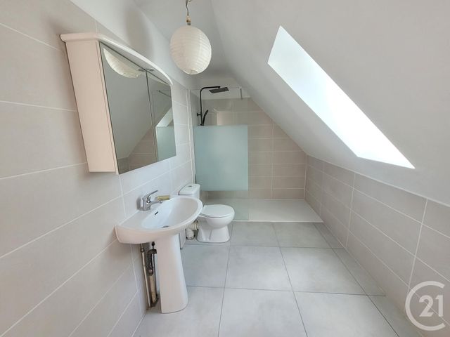 maison à louer - 4 pièces - 80.54 m2 - HERICY - 77 - ILE-DE-FRANCE - Century 21 Agence Notre-Dame