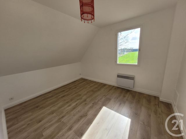 maison à louer - 4 pièces - 80.54 m2 - HERICY - 77 - ILE-DE-FRANCE - Century 21 Agence Notre-Dame