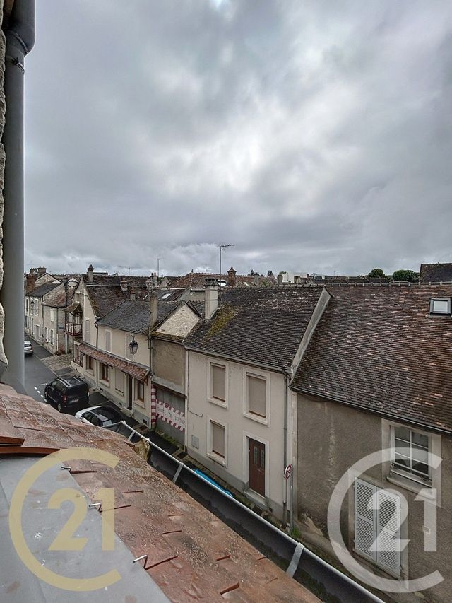 Appartement F2 à louer - 2 pièces - 31.71 m2 - MORET SUR LOING - 77 - ILE-DE-FRANCE - Century 21 Agence Notre-Dame