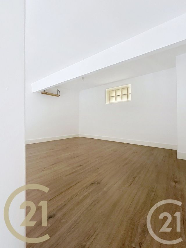 Appartement F2 à louer - 2 pièces - 31.71 m2 - MORET SUR LOING - 77 - ILE-DE-FRANCE - Century 21 Agence Notre-Dame