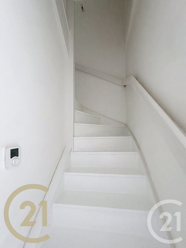 Appartement F2 à louer - 2 pièces - 31.71 m2 - MORET SUR LOING - 77 - ILE-DE-FRANCE - Century 21 Agence Notre-Dame