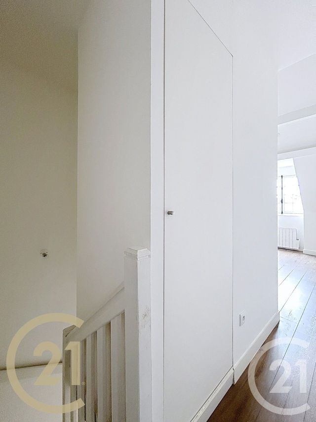 Appartement F2 à louer - 2 pièces - 31.71 m2 - MORET SUR LOING - 77 - ILE-DE-FRANCE - Century 21 Agence Notre-Dame