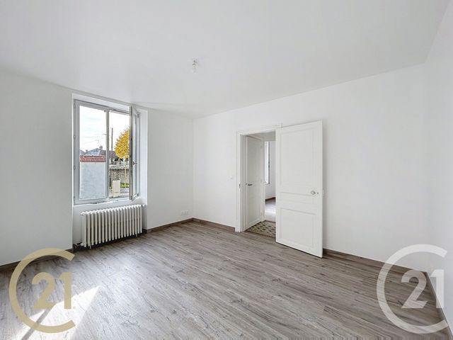 maison à louer - 3 pièces - 70.0 m2 - MORET SUR LOING - 77 - ILE-DE-FRANCE - Century 21 Agence Notre-Dame