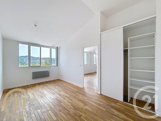 Appartement F2 à louer - 2 pièces - 51.5 m2 - CHAMPAGNE SUR SEINE - 77 - ILE-DE-FRANCE - Century 21 Agence Notre-Dame