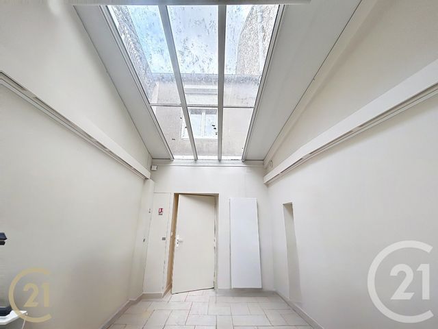 commerce à louer - 82.87 m2 - MORET SUR LOING - 77 - ILE-DE-FRANCE - Century 21 Agence Notre-Dame