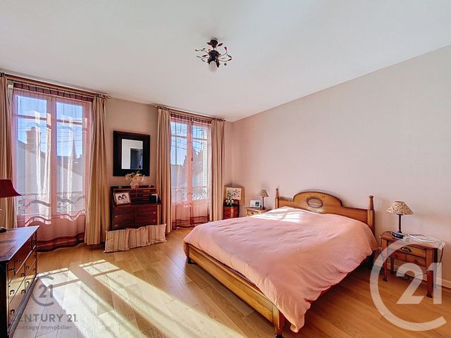 maison à vendre - 11 pièces - 320.0 m2 - NEMOURS - 77 - ILE-DE-FRANCE - Century 21 Agence Notre-Dame