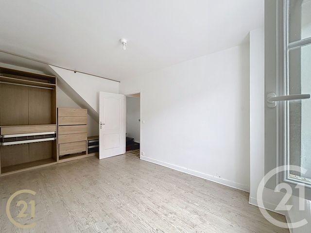 maison à louer - 6 pièces - 117.0 m2 - MORET SUR LOING - 77 - ILE-DE-FRANCE - Century 21 Agence Notre-Dame