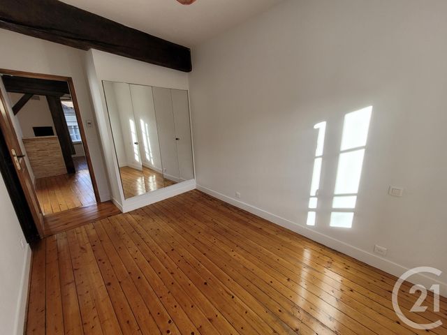 Appartement F2 à louer - 2 pièces - 42.31 m2 - MORET SUR LOING - 77 - ILE-DE-FRANCE - Century 21 Agence Notre-Dame