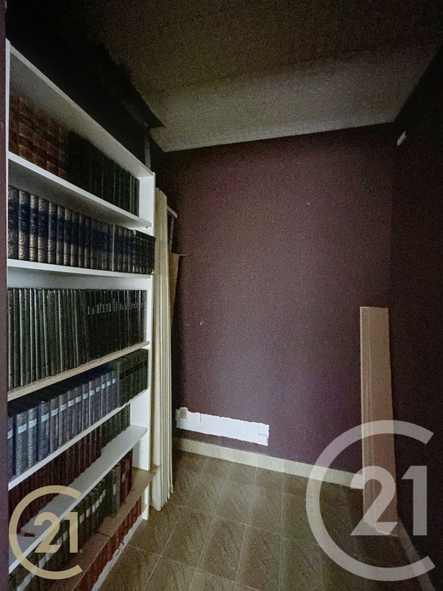 Appartement Local à louer - 2 pièces - 55.55 m2 - CHAMPAGNE SUR SEINE - 77 - ILE-DE-FRANCE - Century 21 Agence Notre-Dame