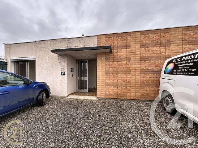 Appartement Local à louer - 2 pièces - 55.55 m2 - CHAMPAGNE SUR SEINE - 77 - ILE-DE-FRANCE - Century 21 Agence Notre-Dame