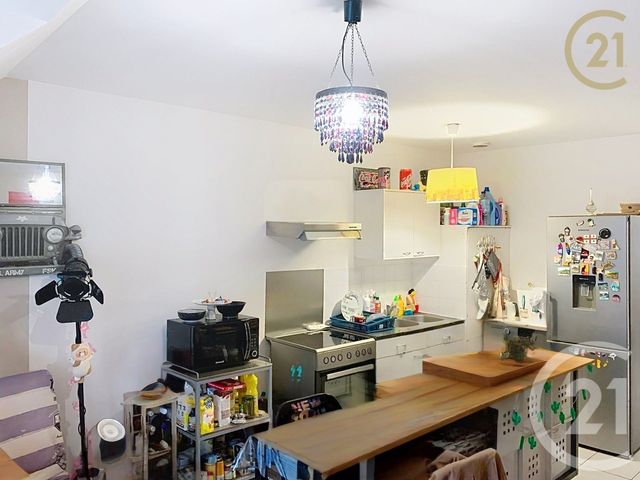 Appartement F2 à vendre - 2 pièces - 37.69 m2 - MORET LOING ET ORVANNE - 77 - ILE-DE-FRANCE - Century 21 Agence Notre-Dame