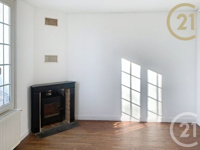 maison à vendre - 5 pièces - 105.49 m2 - VILLE ST JACQUES - 77 - ILE-DE-FRANCE - Century 21 Agence Notre-Dame