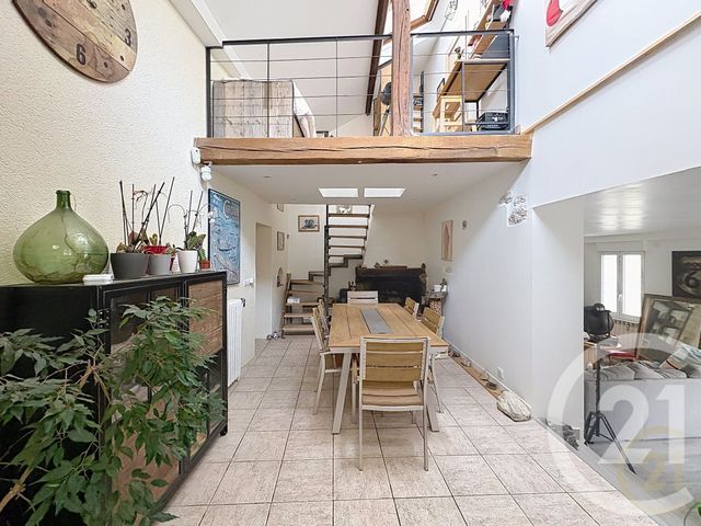 maison à vendre - 7 pièces - 145.42 m2 - MORET SUR LOING - 77 - ILE-DE-FRANCE - Century 21 Agence Notre-Dame