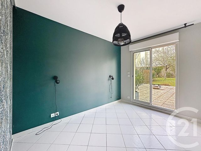 Appartement F3 à louer - 3 pièces - 68.83 m2 - AVON - 77 - ILE-DE-FRANCE - Century 21 Agence Notre-Dame