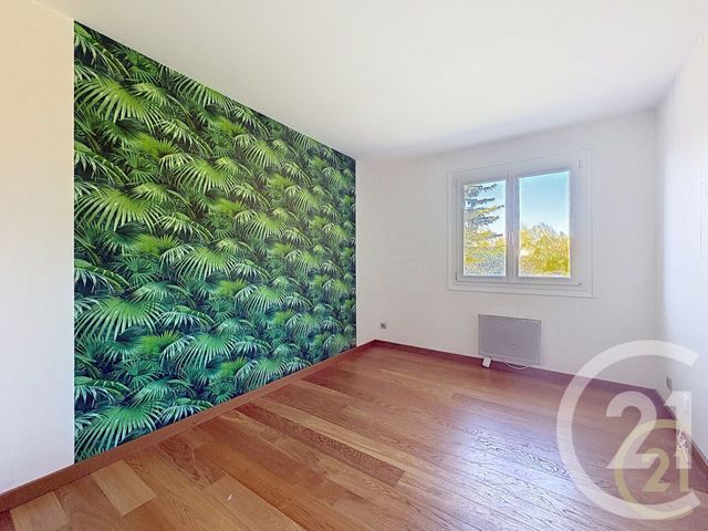 maison à vendre - 5 pièces - 128.49 m2 - MORET LOING ET ORVANNE - 77 - ILE-DE-FRANCE - Century 21 Agence Notre-Dame