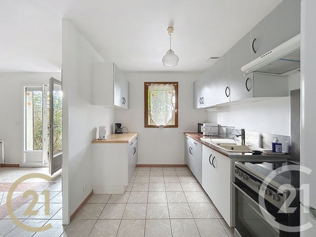 maison à louer - 2 pièces - 59.3 m2 - HERICY - 77 - ILE-DE-FRANCE - Century 21 Agence Notre-Dame