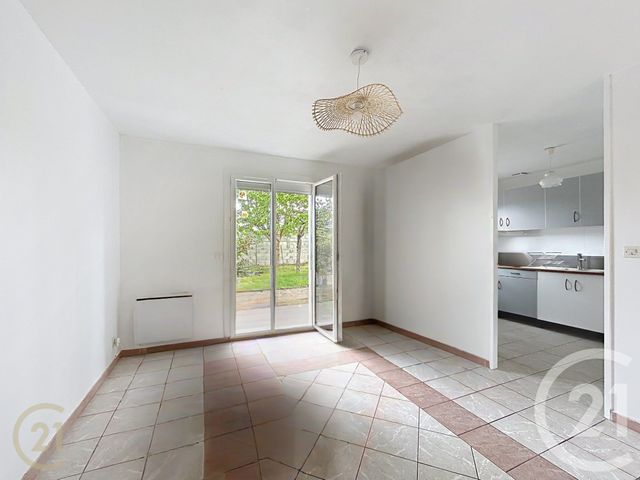 maison à louer - 2 pièces - 59.3 m2 - HERICY - 77 - ILE-DE-FRANCE - Century 21 Agence Notre-Dame