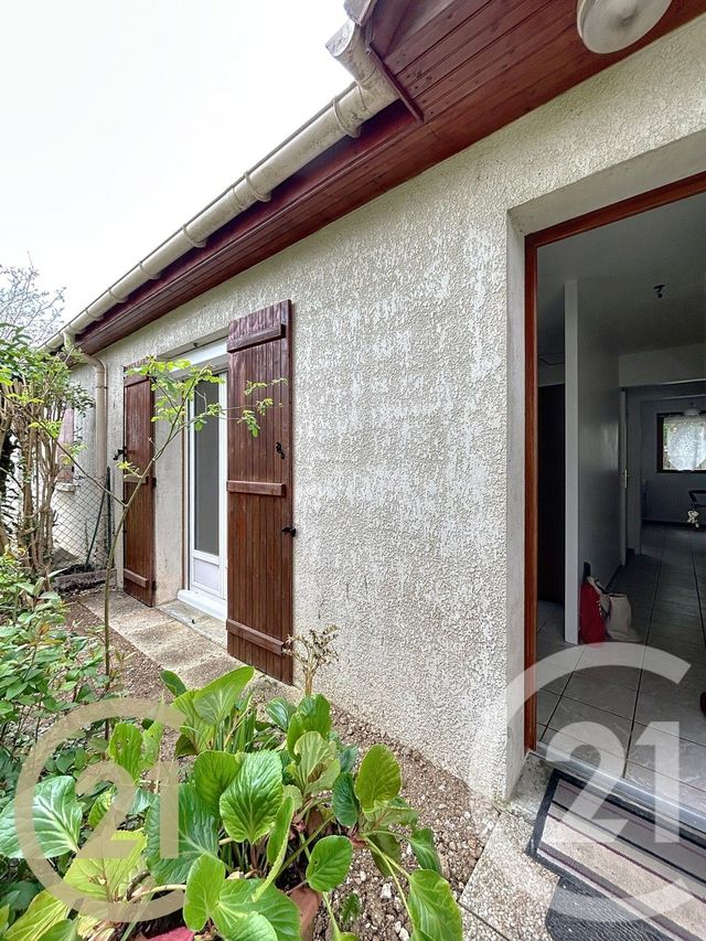 maison à louer - 2 pièces - 59.3 m2 - HERICY - 77 - ILE-DE-FRANCE - Century 21 Agence Notre-Dame
