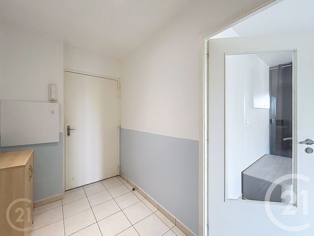 Appartement à louer - 2 pièces - 48.57 m2 - ECUELLES - 77 - ILE-DE-FRANCE - Century 21 Agence Notre-Dame
