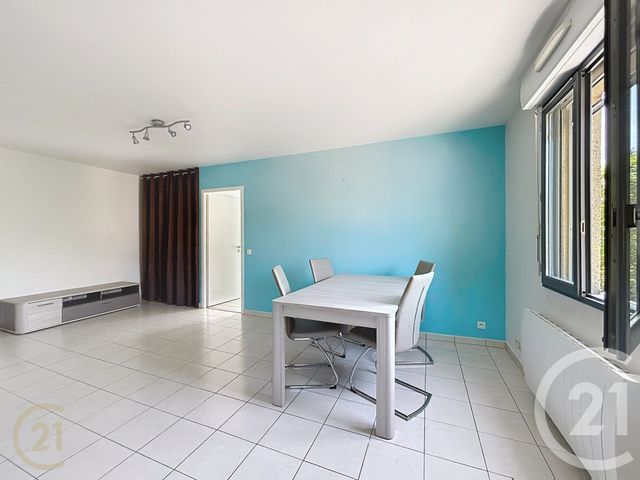 Appartement à louer - 2 pièces - 48.57 m2 - ECUELLES - 77 - ILE-DE-FRANCE - Century 21 Agence Notre-Dame
