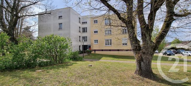 Appartement F3 à louer - 3 pièces - 81.02 m2 - ST MAMMES - 77 - ILE-DE-FRANCE - Century 21 Agence Notre-Dame