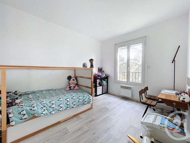 Appartement F4 à louer - 4 pièces - 79.85 m2 - MORET SUR LOING - 77 - ILE-DE-FRANCE - Century 21 Agence Notre-Dame