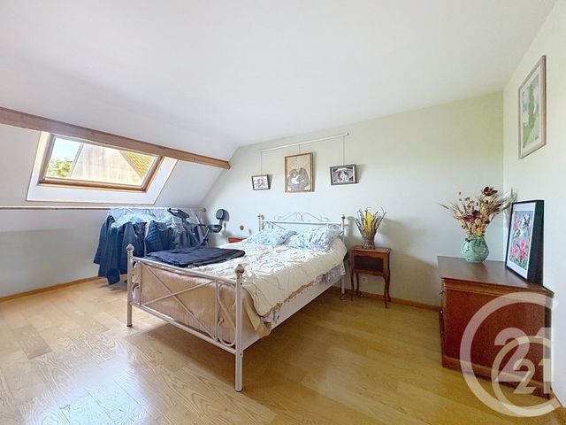 maison à vendre - 5 pièces - 126.77 m2 - MORET LOING ET ORVANNE - 77 - ILE-DE-FRANCE - Century 21 Agence Notre-Dame