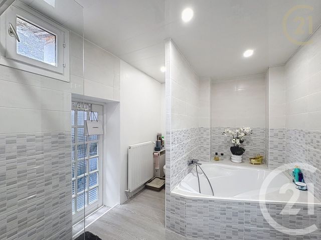 maison à vendre - 4 pièces - 90.95 m2 - MORET SUR LOING - 77 - ILE-DE-FRANCE - Century 21 Agence Notre-Dame
