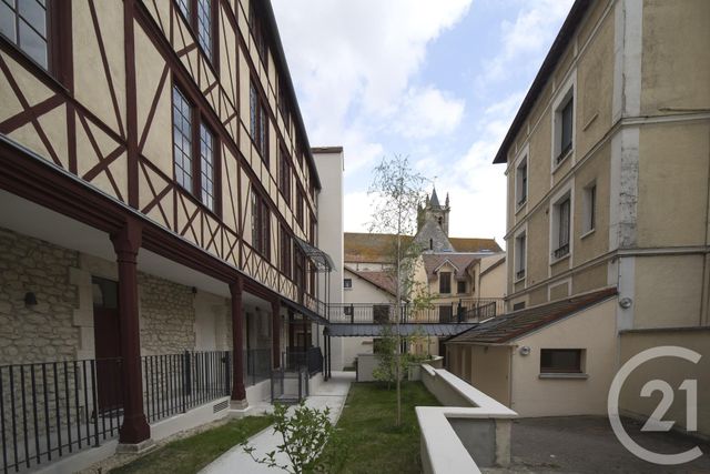 Appartement F4 à louer - 4 pièces - 86.51 m2 - MORET SUR LOING - 77 - ILE-DE-FRANCE - Century 21 Agence Notre-Dame